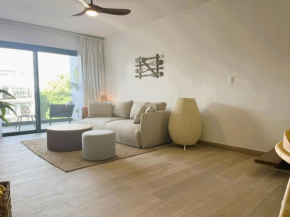 Beauty Penthouse pool views close to Playa Bavaro